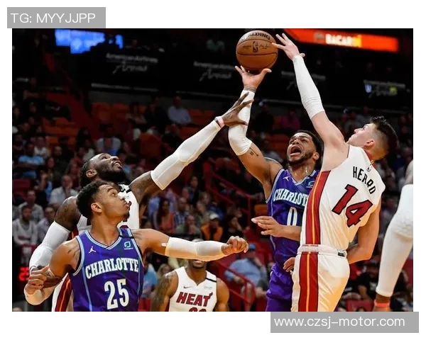 火箭队与黄蜂队激烈对决现场直播全程回顾与精彩瞬间分析