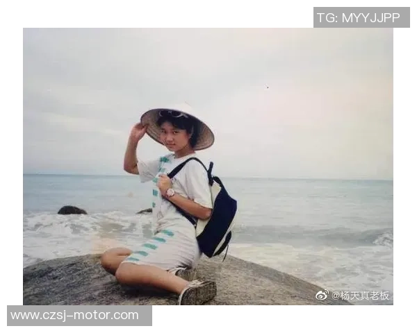 周娜专访：从青涩少女到足球女将的成长之路与心路历程