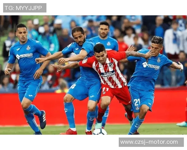 埃瓦尔主场迎战赫塔费争夺西甲保级关键三分之战